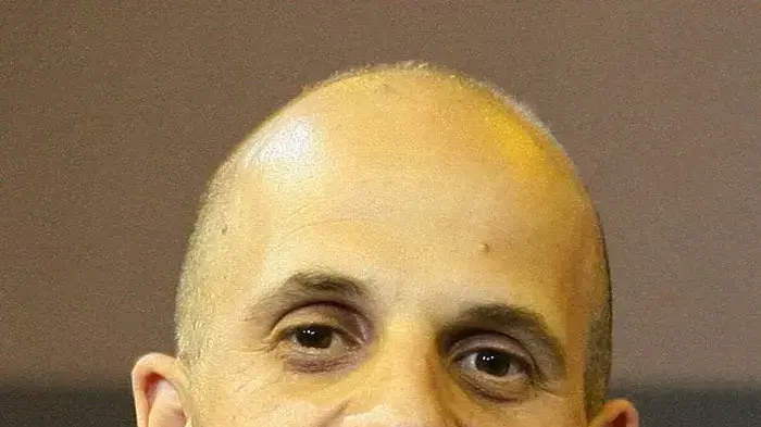 עופר בכר