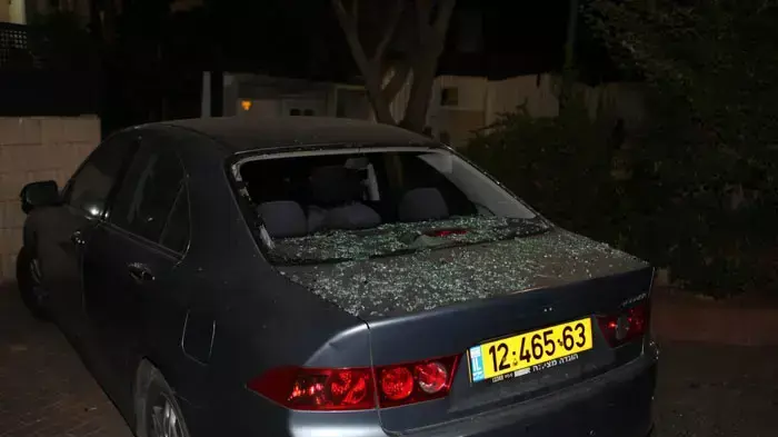 גראד פגע במבנה בגן יבנה, אוקטובר 2011 גראד פגע במבנה בגן יבנה, אוקטובר 2011