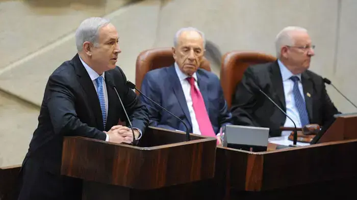 ראש הממשלה בנימין נתניהו בפתיחת מושב החורף בכנסת , אוקטובר 2011 ראש הממשלה בנימין נתניהו בפתיחת מושב החורף בכנסת , אוקטובר 2011