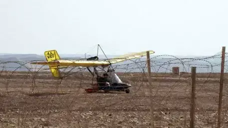 מטוס קל נחת בשטח מצרים עקב אזילת דלק , נובמבר 2011