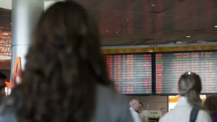 נתב"ג ביום של השביתה הכללית, נובמבר 2011