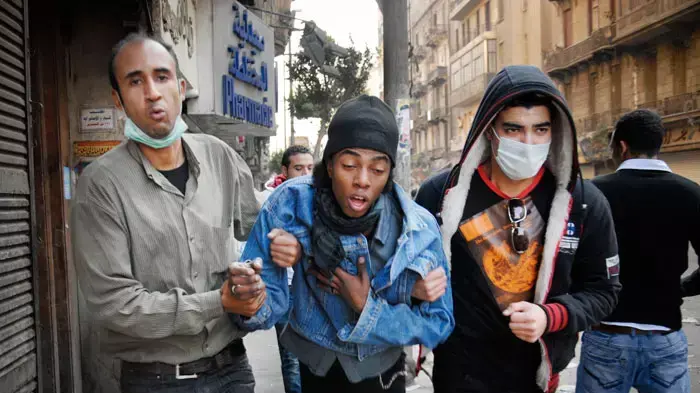 הפגנות נגד המועצה הצבאית העליונה בכיכר א-תחריר, קהיר, מדוכאות על ידי כוחות הביטחון, 21 בנובמבר 2011
