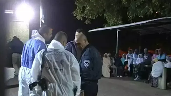 אני מוריד את קריית גת כי הוא יהיה בסופר העליון 