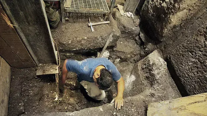 ממצאים חדשים על זהות בונה הכותל המערבי, נובמבר 2011 ממצאים חדשים על זהות בונה הכותל המערבי, נובמבר 2011