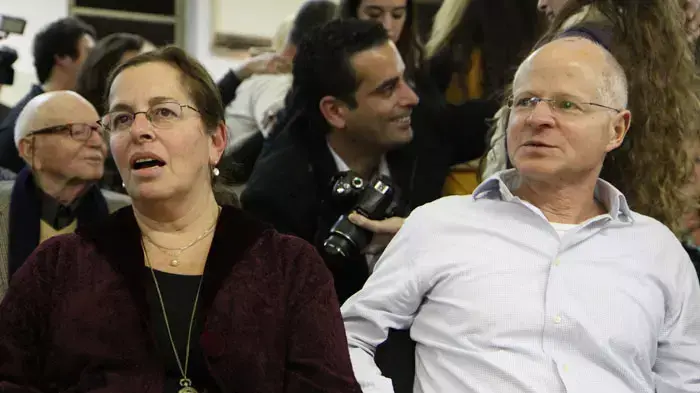 משפחת שליט ערכה כנס להודות לפעילים שסייעו לשחררו, דצמבר 2011 משפחת שליט ערכה כנס להודות לפעילים שסייעו לשחררו, דצמבר 2011