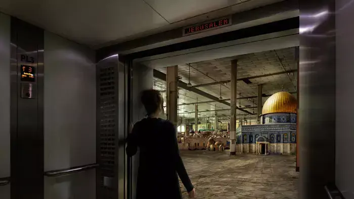 "קומת ירושלים" - יצירה של לריסה סנסור, אמנית ומעצבת ילידת מזרח-ירושלים "קומת ירושלים" - יצירה של לריסה סנסור, אמנית ומעצבת ילידת מזרח-ירושלים