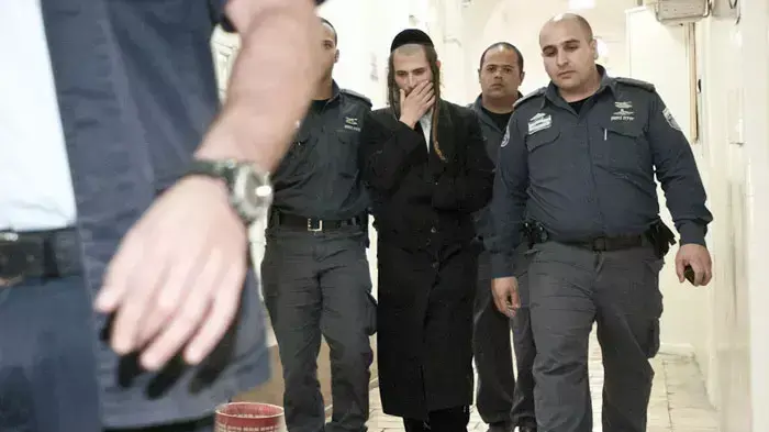 הארכת מעצר של החרדי אשר ירק על ילדה מבית שמש, דצמבר 2011