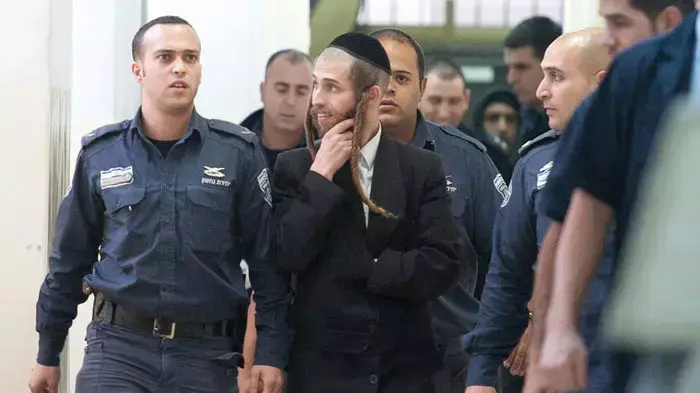 הארכת מעצר של החרדי אשר ירק על ילדה מבית שמש, דצמבר 2011 הארכת מעצר של החרדי אשר ירק על ילדה מבית שמש, דצמבר 2011