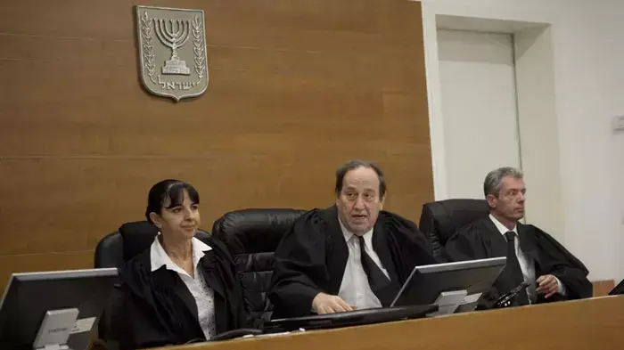 גזר זין דמיאן קרליק, רוצחה של משפחת אושרנקו, דצמבר 2011 גזר זין דמיאן קרליק, רוצחה של משפחת אושרנקו, דצמבר 2011