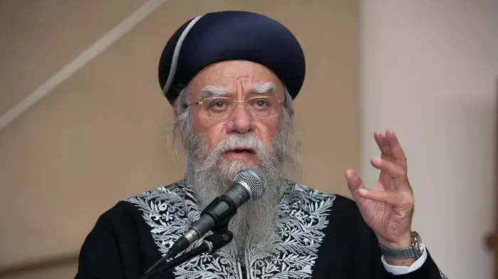 הרב אליהו בקשי דורון בכנס של מכון פועה בירושלים, ינואר 2012