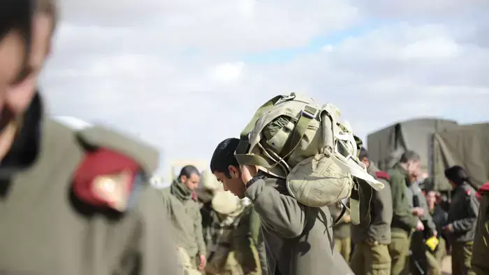תרגיל חטיבתי של חטיבת הצנחנים, ינואר 2012.