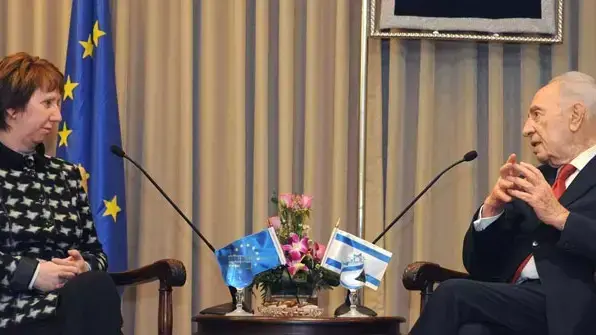 נשיא המדינה, שמעון פרס, ושרת-החוץ של האיחוד האירופי, קתרין אשטון, ינואר 2012 נשיא המדינה, שמעון פרס, ושרת-החוץ של האיחוד האירופי, קתרין אשטון, ינואר 2012