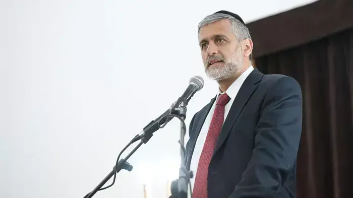 אלי ישי באזכרה של משפחת פוגל, ינואר 2012