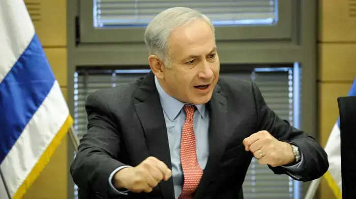 בנימין נתניהו בסיעת הליכוד נפגש עם מחאת המילואימניקים, ינואר 2012 בנימין נתניהו בסיעת הליכוד נפגש עם מחאת המילואימניקים, ינואר 2012