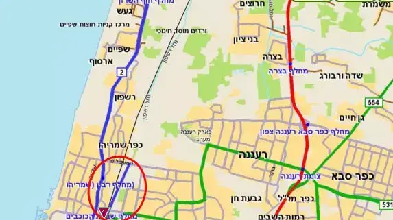כביש התמוטט בנתיבי איילון, בין מחלף הכוכבים לדרך בגין, פברואר 2012 כביש התמוטט בנתיבי איילון, בין מחלף הכוכבים לדרך בגין, פברואר 2012