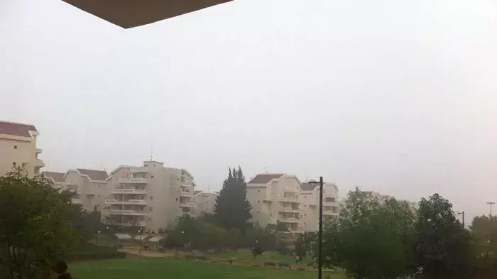 אובך בכפר סבא, פברואר 2012 אובך בכפר סבא, פברואר 2012