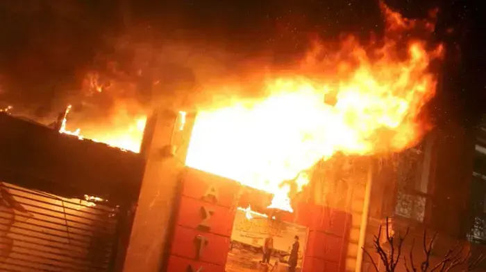 הפגנות אלימות ביוון על רקע תכנית הצנע פברואר 2012
