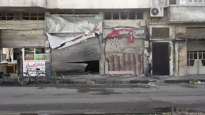 הרס בעקבות הפגזות צבא סוריה בעיר חומס, פברואר 2012 הרס בעקבות הפגזות צבא סוריה בעיר חומס, פברואר 2012
