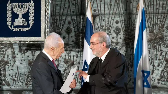 גרוניס הושבע לנשיאות העליון: "נשמר ערכי היהדות והדמוקרטיה גרוניס הושבע לנשיאות העליון: "נשמר ערכי היהדות והדמוקרטיה