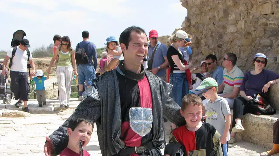 פורים, אפולוניה פורים, אפולוניה