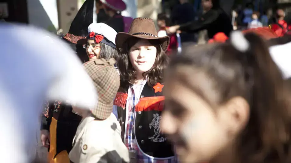 ילדים מחופשים בבתי הספר, פורים, מרץ 2012