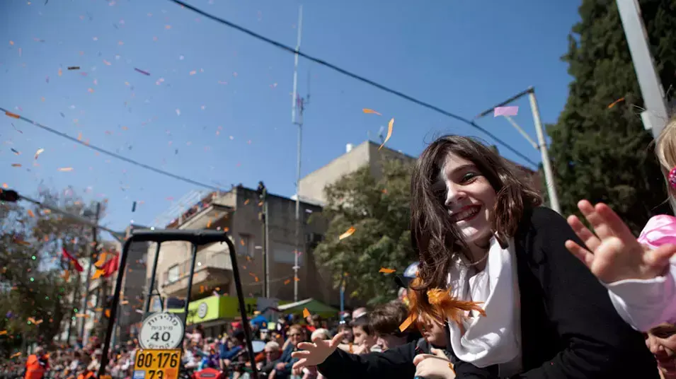 עדלאידע בחולון, מרץ 2012 עדלאידע בחולון, מרץ 2012