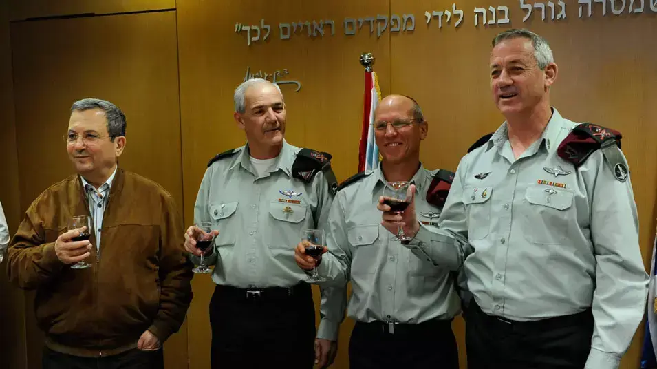 תת אלוף ניצן אלון מונה למפקד ופיקוד המרכז והועלה לדרגת אלוף, מרץ 2012 תת אלוף ניצן אלון מונה למפקד ופיקוד המרכז והועלה לדרגת אלוף, מרץ 2012