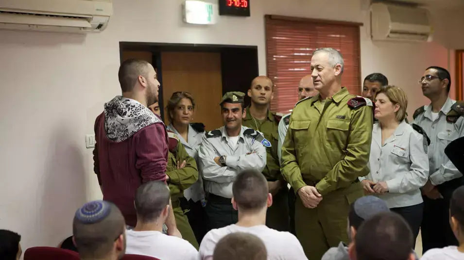סיור הרמטכ"ל בבקו"ם מרץ 2012
