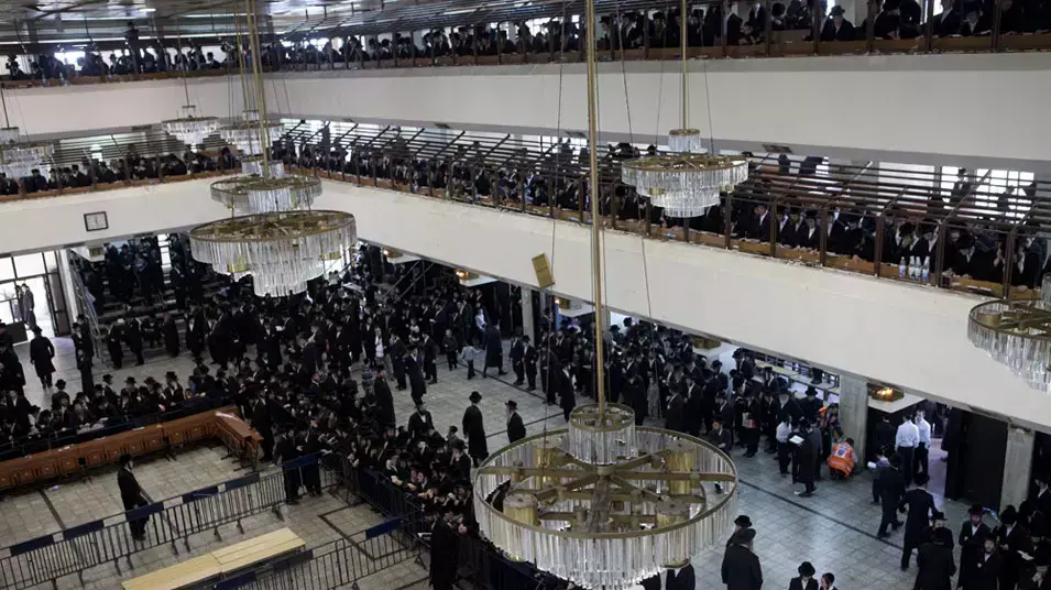 הלוויתו של האדמו"ר מויז'ניץ, הרב משה יהושע הגר, מרץ 2012