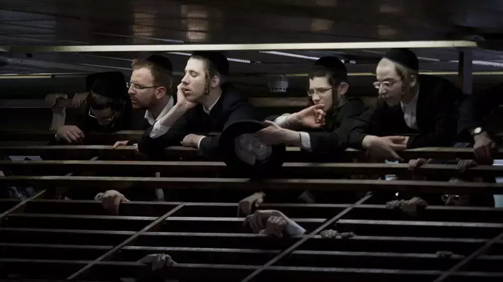 הלוויתו של האדמו"ר מויז'ניץ, הרב משה יהושע הגר, מרץ 2012
