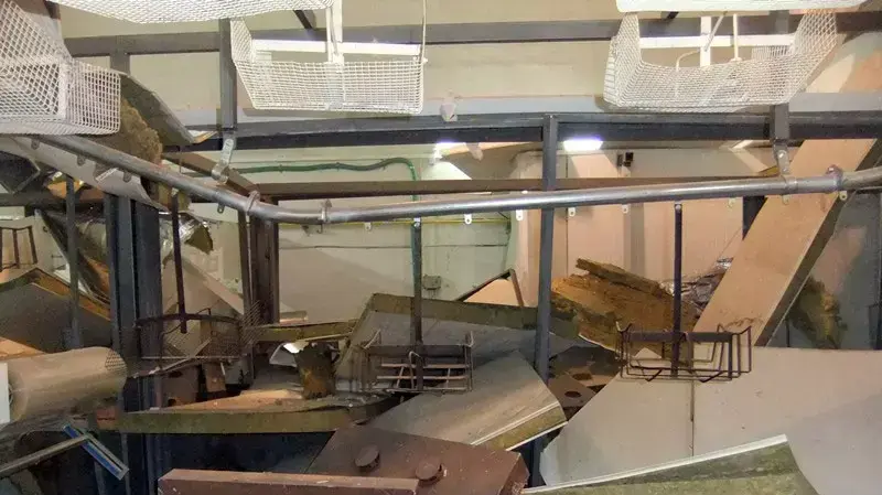 שריפה במפעל מצות בגבעת שמואל ירושלים , מרץ 2012 שריפה במפעל מצות בגבעת שמואל ירושלים , מרץ 2012