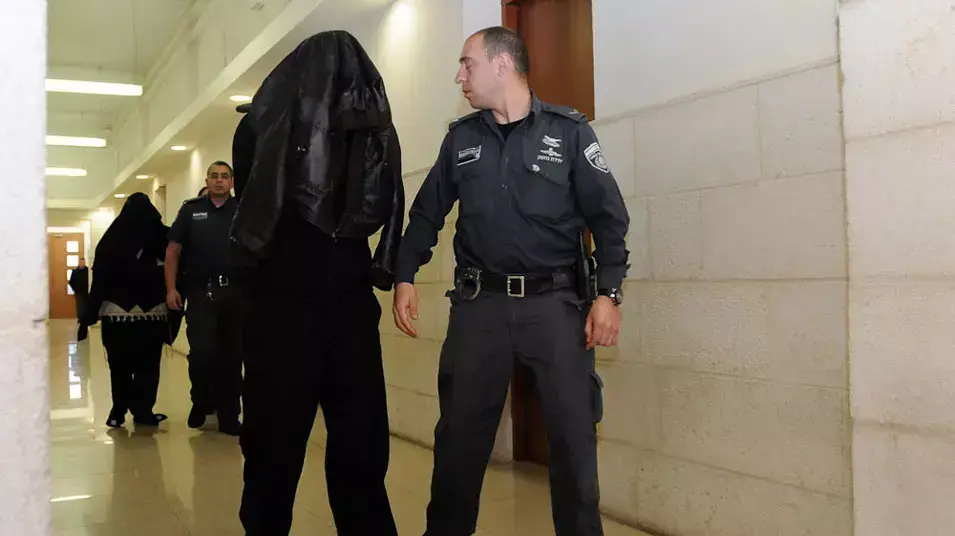 שני גיסים החשודים בהטרדה מינית בבנות משפחתם, מרץ 2012 