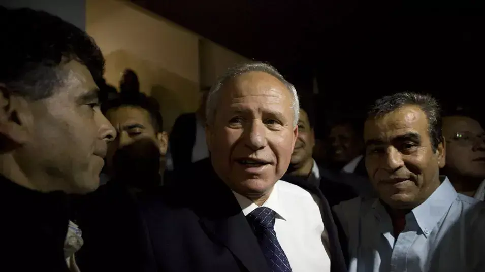חגיגות ניצחון של תומכי שאול מופז אחרי ההפסד בפריימריז. מרץ, 2012 חגיגות ניצחון של תומכי שאול מופז אחרי ההפסד בפריימריז. מרץ, 2012