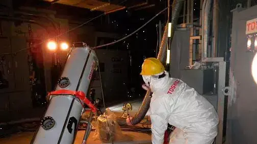 שנה אחרי הצונאמי: קרינה חריגה בכור בפוקושימה