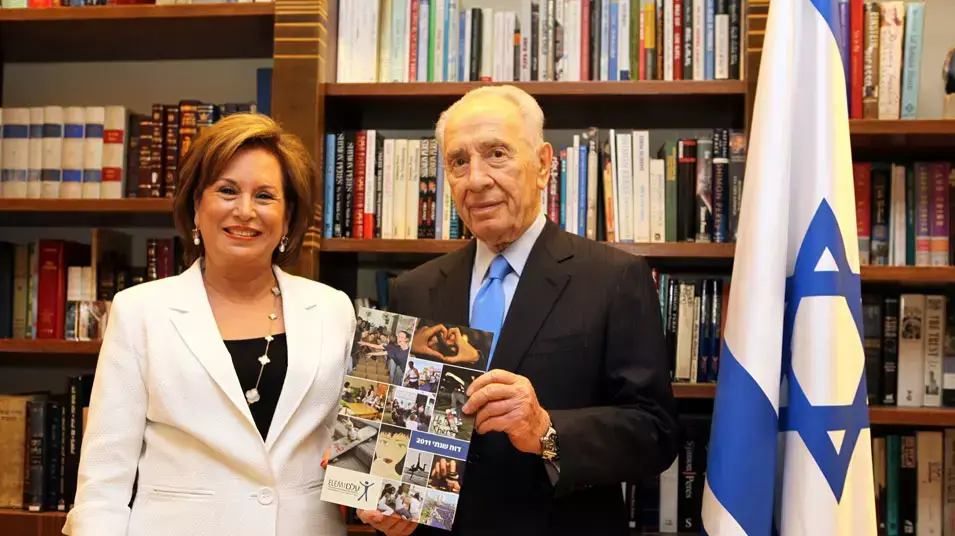 הגשת דוח עלם לנשיא המדינה שמעון פרס, אפריל 2012 הגשת דוח עלם לנשיא המדינה שמעון פרס, אפריל 2012