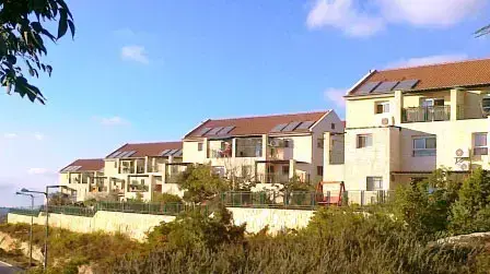 שכונת אולפנה בבית אל, אפריל 2012