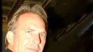קווין קוסטנר קווין קוסטנר