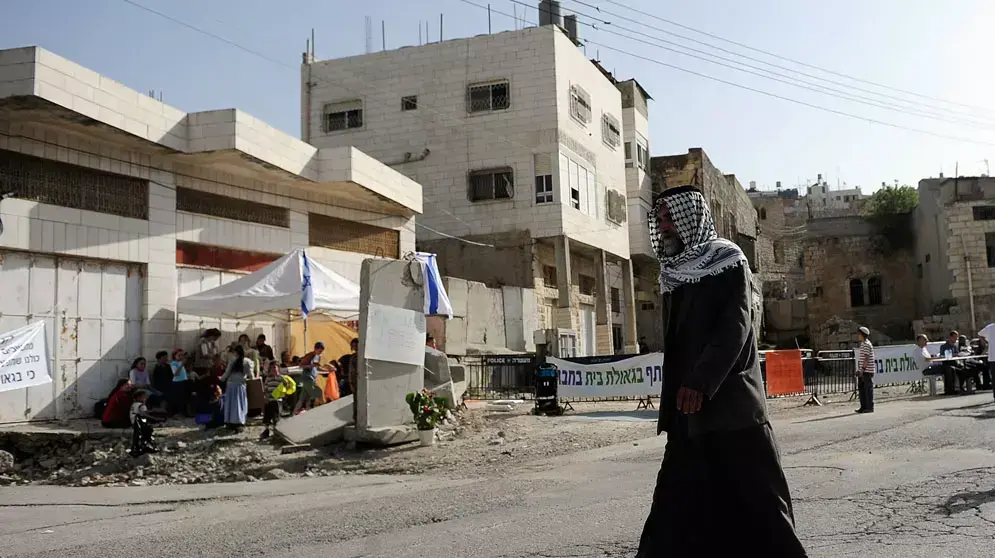 המתנחלים בחברון, אפריל 2012 המתנחלים בחברון, אפריל 2012