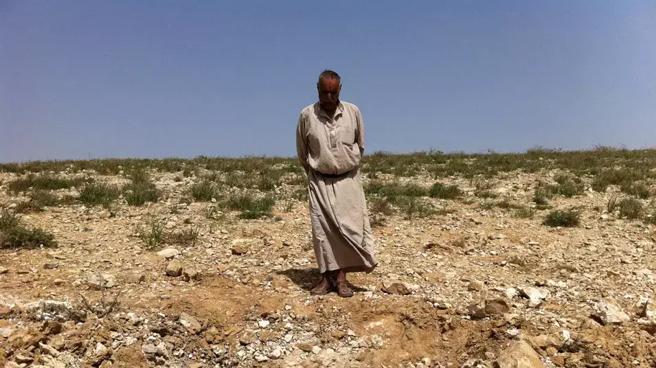 אבו  נאדי, אפריל 2012