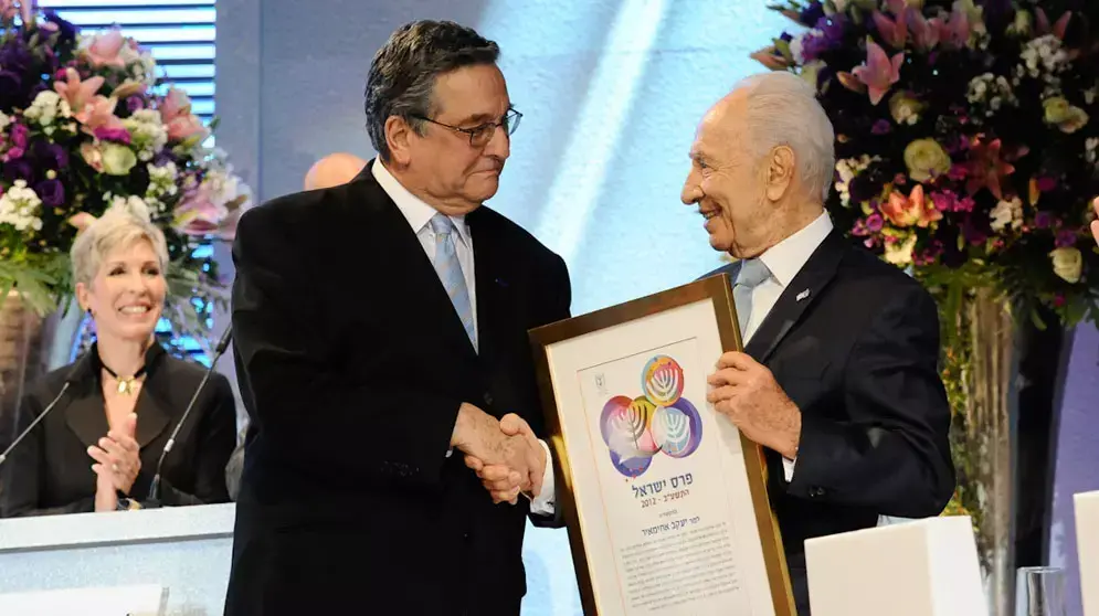 יעקב אחימאיר מקבל את פרס ישראל יעקב אחימאיר מקבל את פרס ישראל