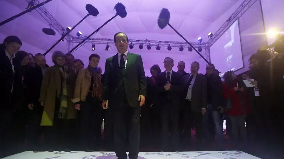 פרנסואה הולנד, מנהיג המפלגה הסוציאליסטית בצרפת. פריז, 2012 פרנסואה הולנד, מנהיג המפלגה הסוציאליסטית בצרפת. פריז, 2012