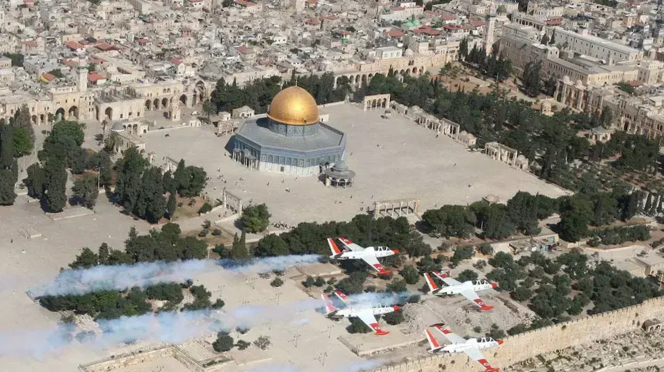 צילום ממטוס קרב  של כיפת הסלע
