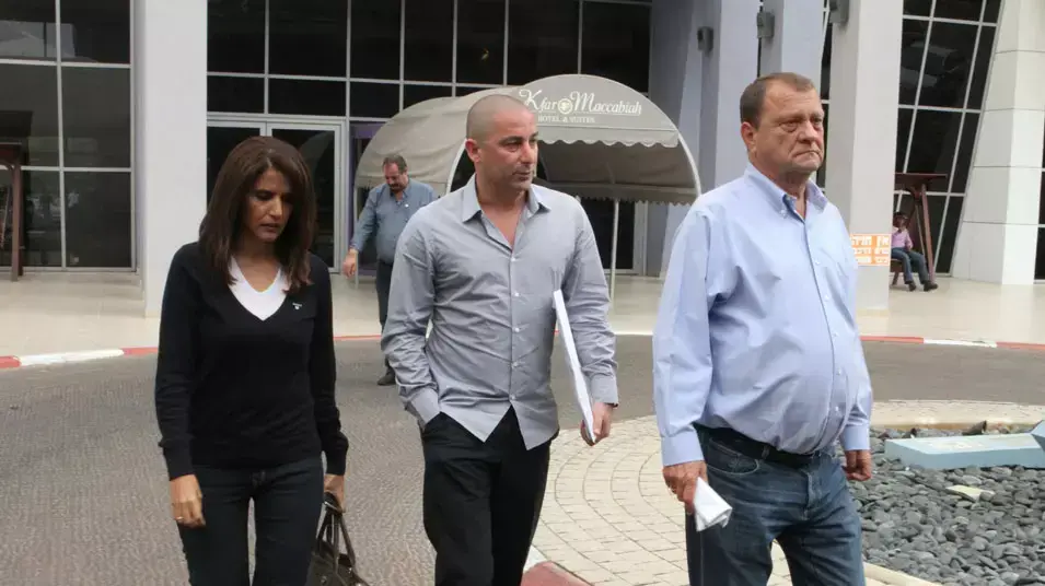 איזי שרצקי בעלי עירוני קרית שמונה (ימין) עם ג'קי בן זקן בעלי מ.ס. אשדוד, אלונה ברקת בעלי הפועל באר שבע איזי שרצקי בעלי עירוני קרית שמונה (ימין) עם ג'קי בן זקן בעלי מ.ס. אשדוד, אלונה ברקת בעלי הפועל באר שבע