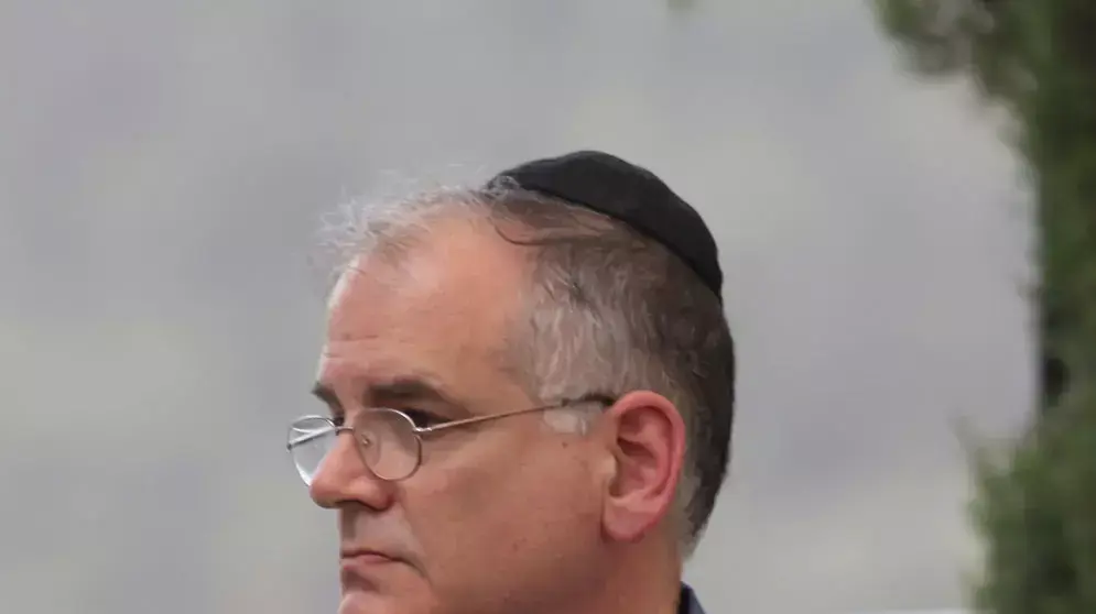 עידו נתניהו בהלוויה של בן ציון נתניהו אביו של ראש הממשלה, בנימין נתניהו, אפריל 2012