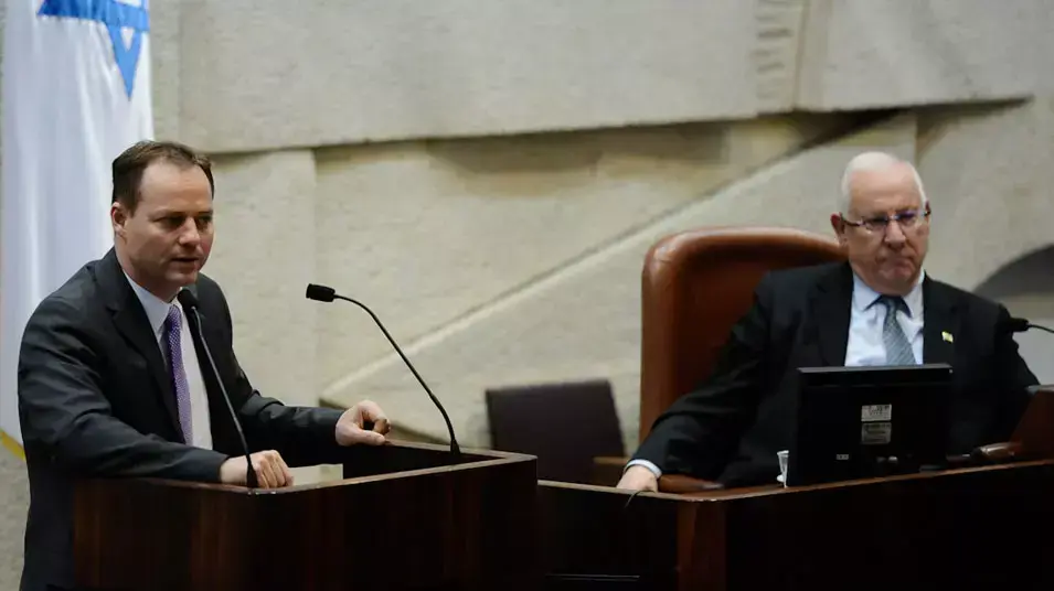 רובי ריבלין ויוחנן פלסנר  במליאת הכנסת 