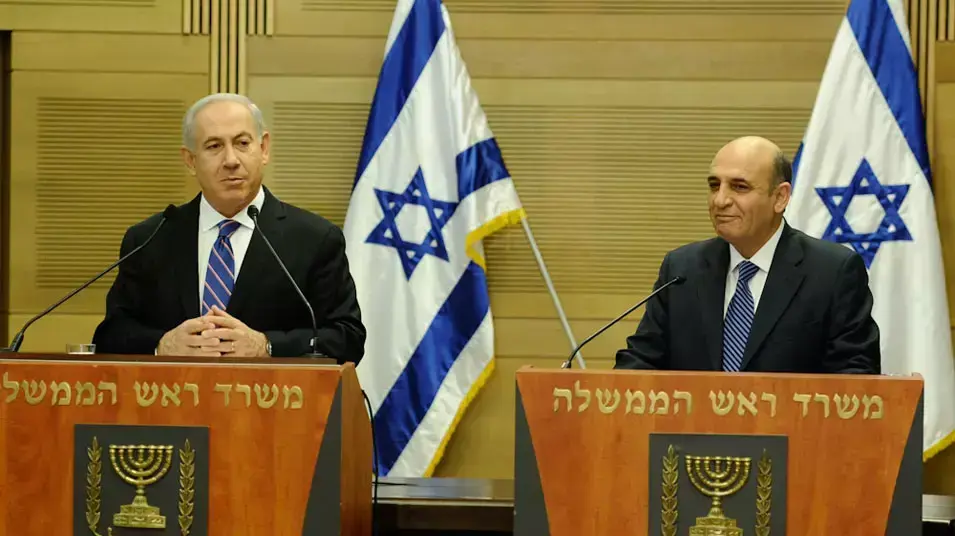 נתניהו ומופז במסיבת עיתונאים, מאי 2012 נתניהו ומופז במסיבת עיתונאים, מאי 2012
