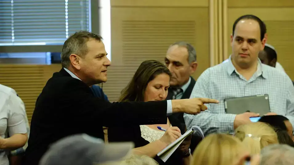 נתניהו ומופז במסיבת עיתונאים, מאי 2012 נתניהו ומופז במסיבת עיתונאים, מאי 2012