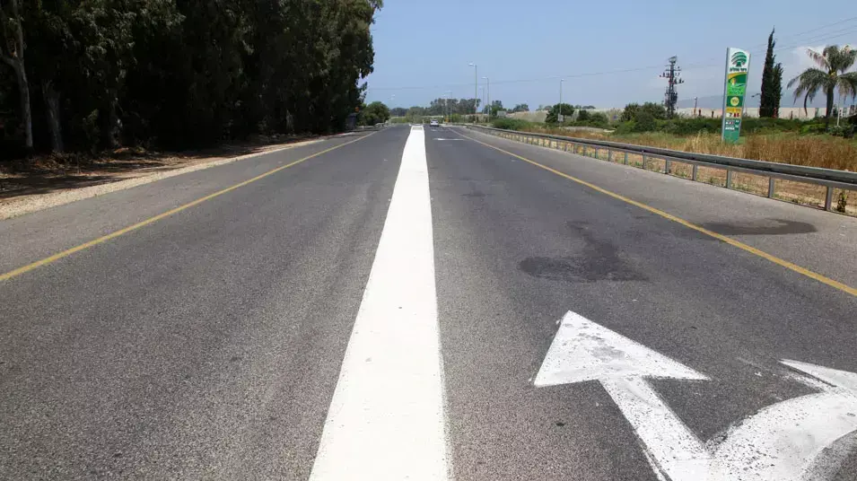 הכביש שבו נהרגה מוריה ורצברגר ושלחו לה דוח תשלום על ניקיון הכביש, מאי 2012 הכביש שבו נהרגה מוריה ורצברגר ושלחו לה דוח תשלום על ניקיון הכביש, מאי 2012