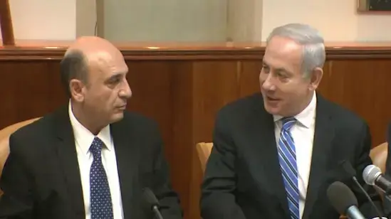שיבת ממשלה ראשונה לשר שאול מופז