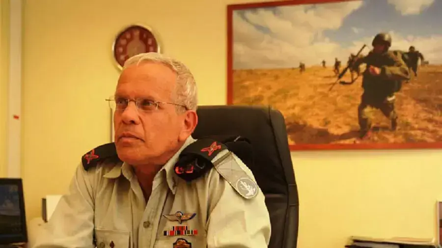 קצין המילואים הראשי, תא"ל שוקי בן ענת